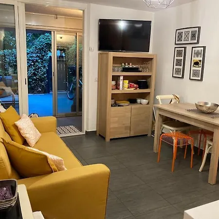 En Rez-de-jardin Avec Terrasse Apartamento