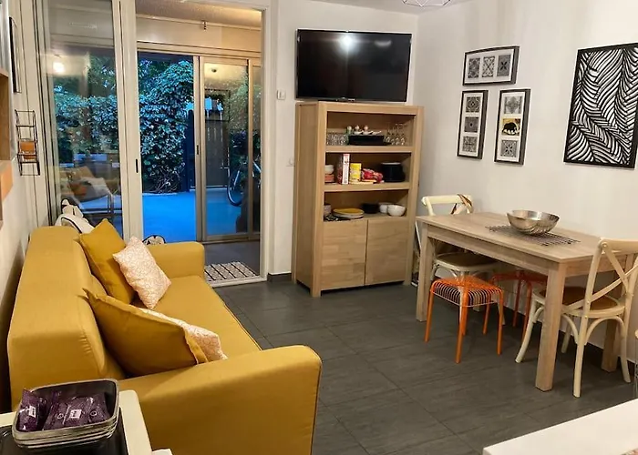 En Rez-de-jardin Avec Terrasse Apartamento